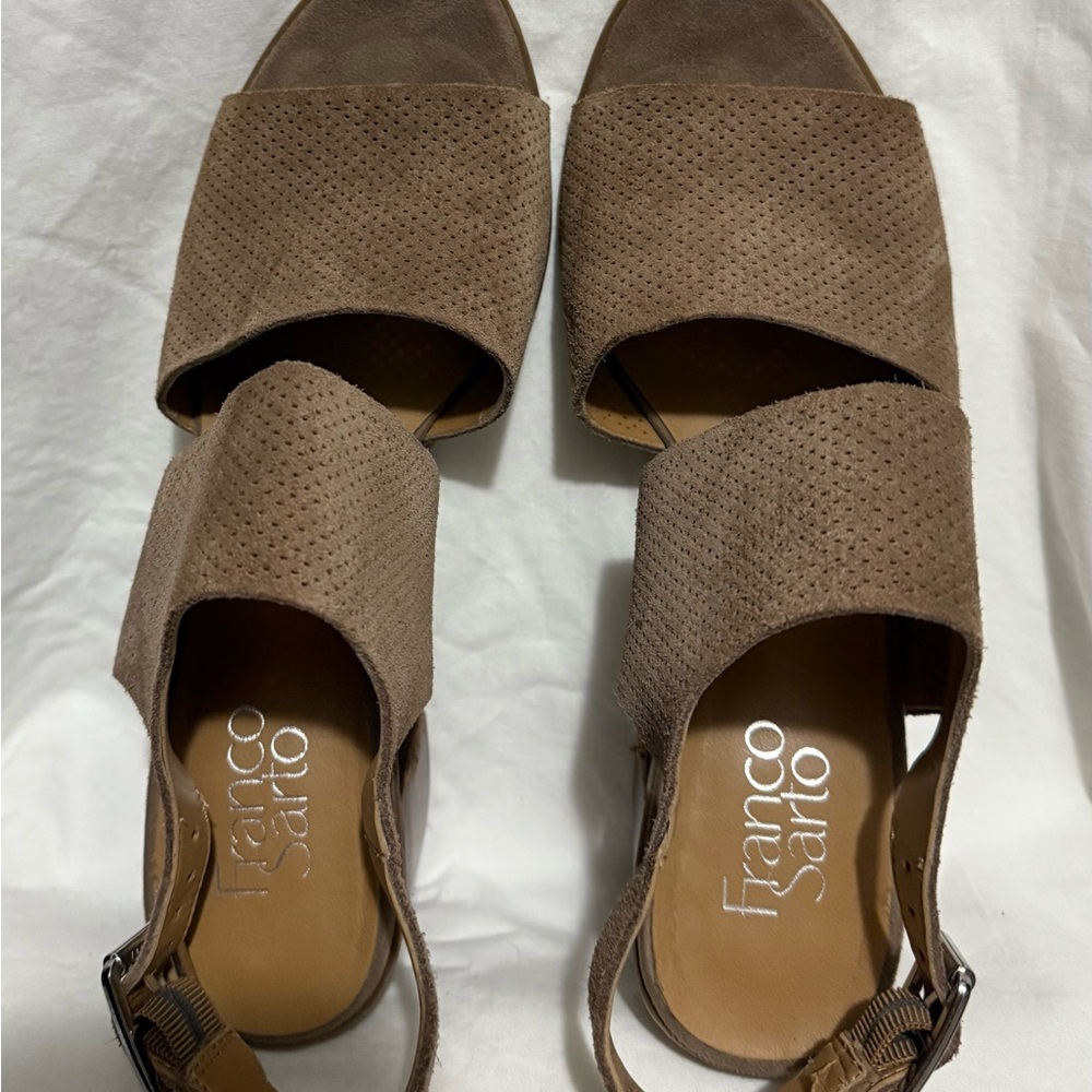 Franco Sarto block heel sandals - Picture 8 of 9